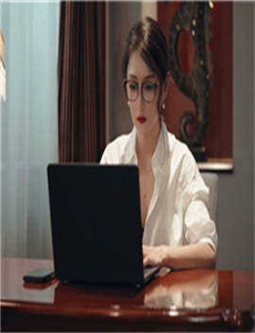 欧美爱爱免费视频-美剧鹰眼第一集在线观看